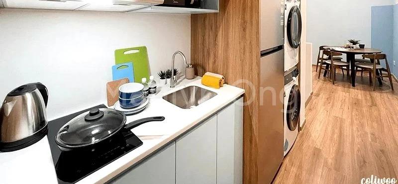 1 Bed Walk-up Apartment (Condo) for Rent in  Lavender Street - Image 3